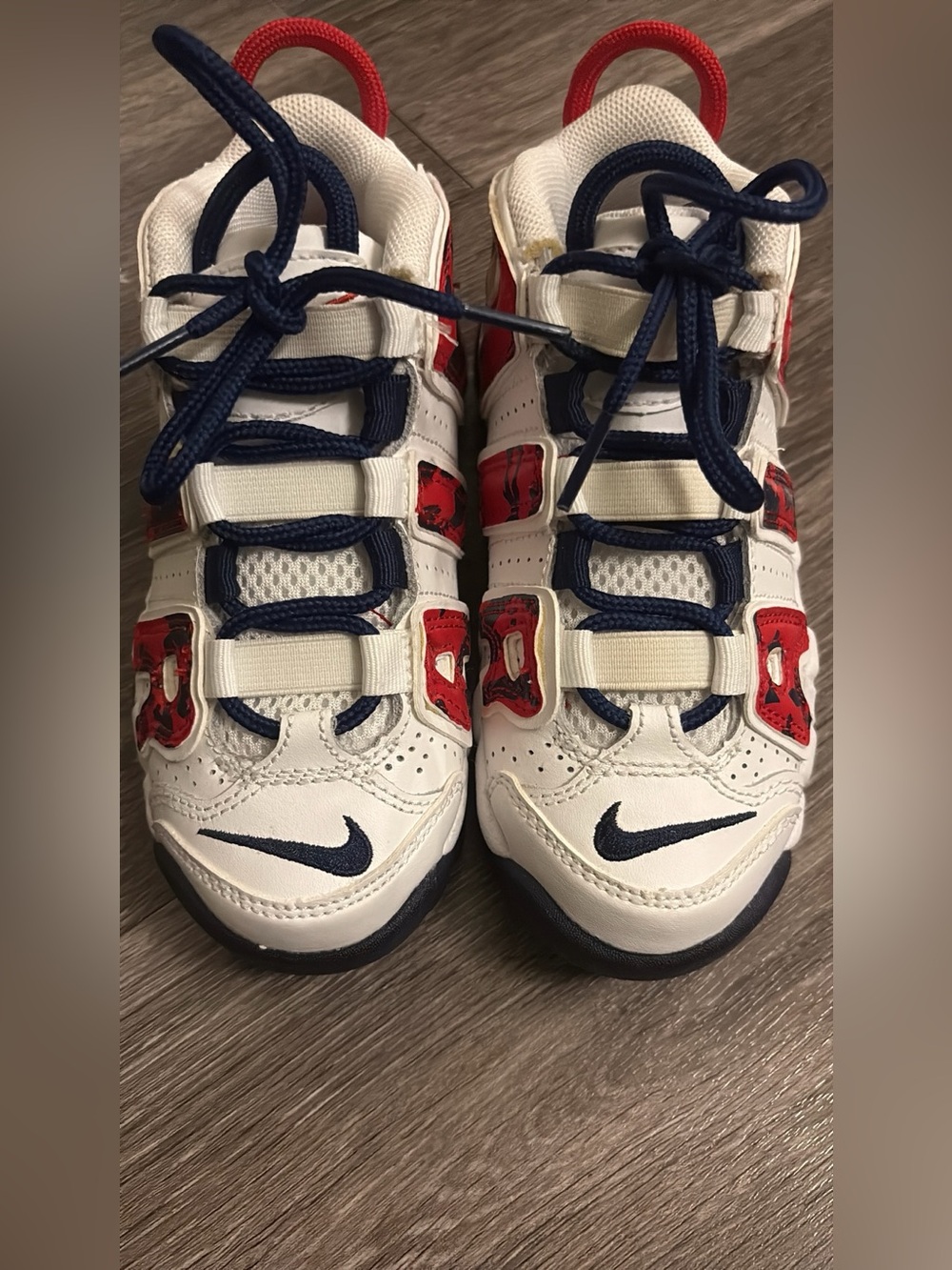 Nike Kids Air More Uptempo in the Red Navy Camo White  Size 11 C